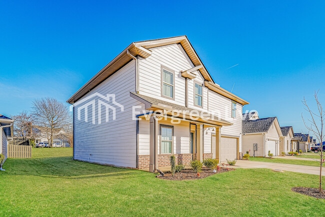 15769 Ruthie Lynn Dr in Athens, AL - Building Photo - Building Photo