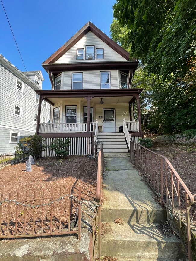 1 Woodstock Ave in Boston, MA - Building Photo - Building Photo