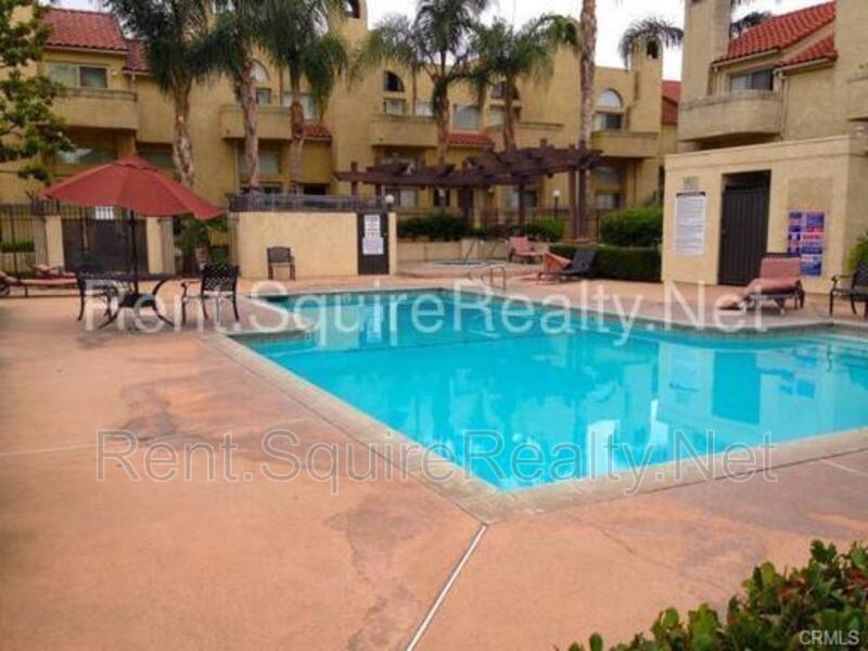 2038 S Bon View Ave in Ontario, CA - Building Photo