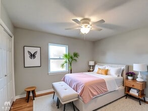 617 5th Way in Pleasant Grove, AL - Foto de edificio - Building Photo