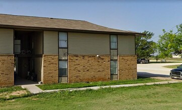 102 Eastfield Dr in Eldorado, TX - Building Photo - Building Photo