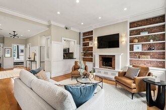 82 Berkeley St, Unit 5 in Boston, MA - Building Photo - Building Photo