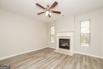 9351 Opal Dr in Douglasville, GA - Building Photo - Building Photo
