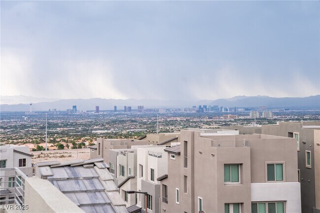 11622 Midnight Melody Ave in Las Vegas, NV - Building Photo - Building Photo