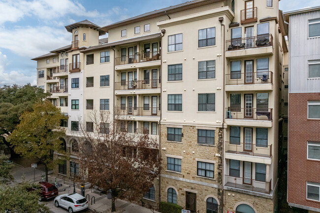 Texas Tower Condos in Austin, TX - Building Photo - Building Photo