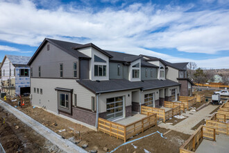 Creekside Homes in Arvada, CO - Building Photo - Building Photo