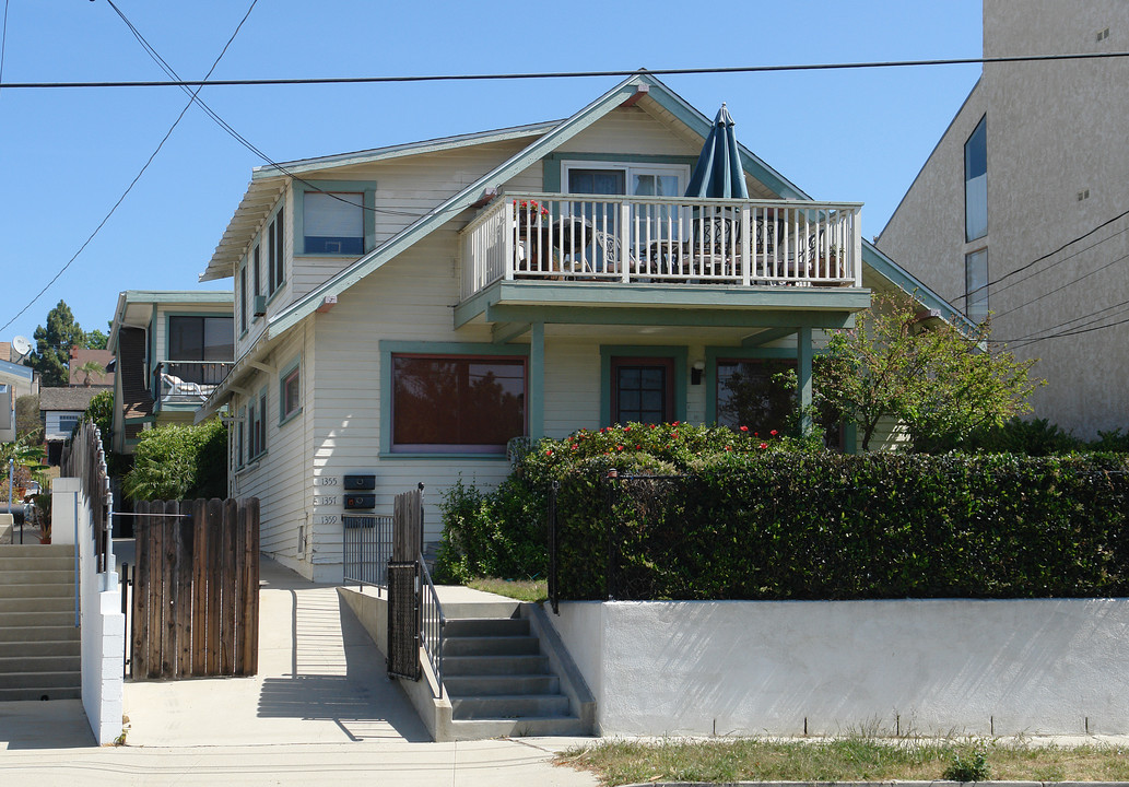 1355-1359 Poli St in Ventura, CA - Building Photo