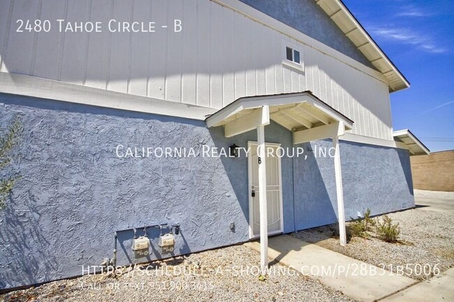 2480 Tahoe Cir in Hemet, CA - Building Photo - Building Photo