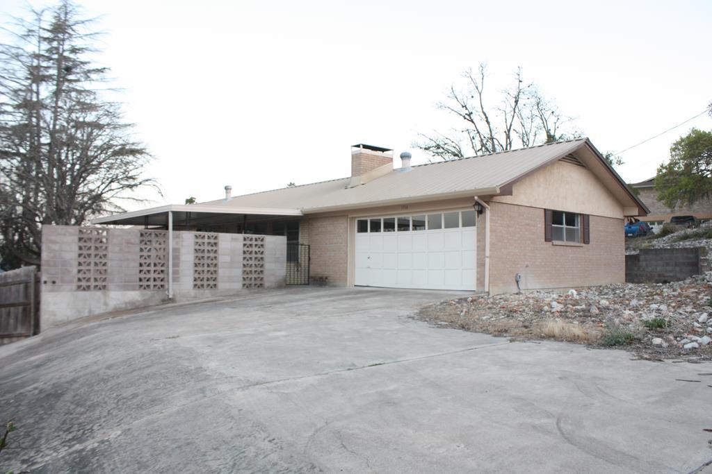 1316 Carol Ann Dr in Kerrville, TX - Building Photo