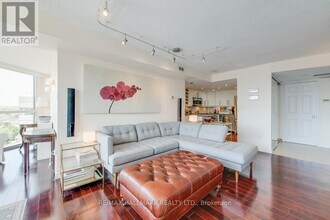 1102-705-1705 King St W in Toronto, ON - Building Photo - Building Photo