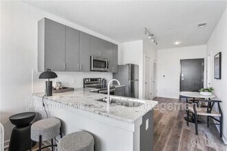 525 Parkway Dr NE in Atlanta, GA - Building Photo - Building Photo