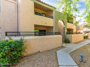 2935 N 68th St in Scottsdale, AZ - Building Photo - Building Photo