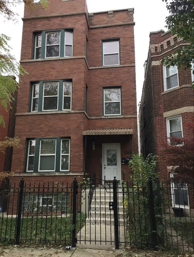 property at 2818 N Mozart St