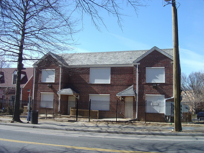 3548-3550 Minnesota Ave SE in Washington, DC - Building Photo - Building Photo