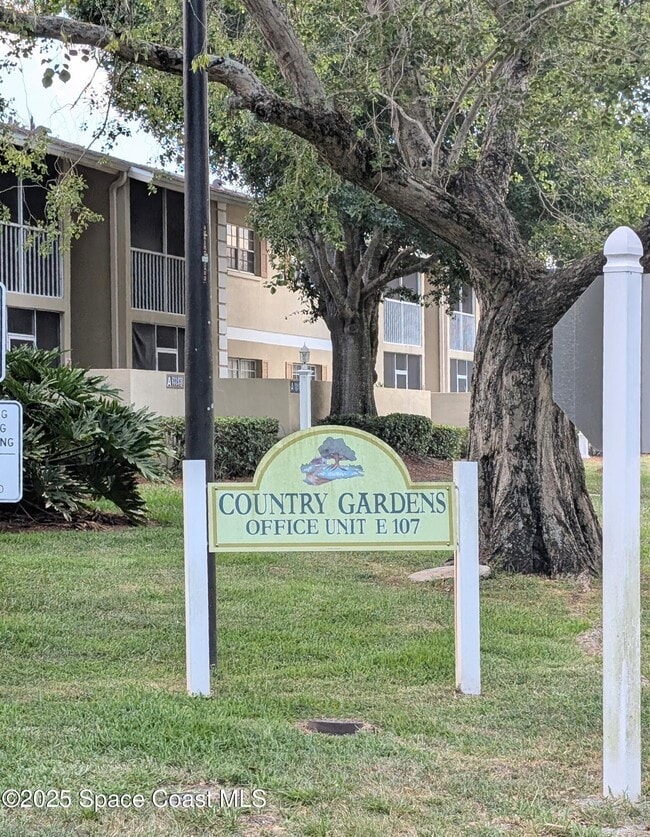 property at 1648 Sunny Brook Ln