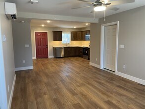 111 K St, Unit Upper Unit in Bedford, PA - Foto de edificio - Building Photo