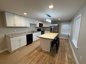 2662 S 7th St in Springfield, IL - Building Photo - Building Photo