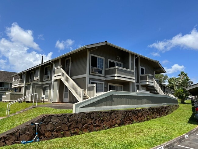 property at 94-1351-1351 Kulewa Loop