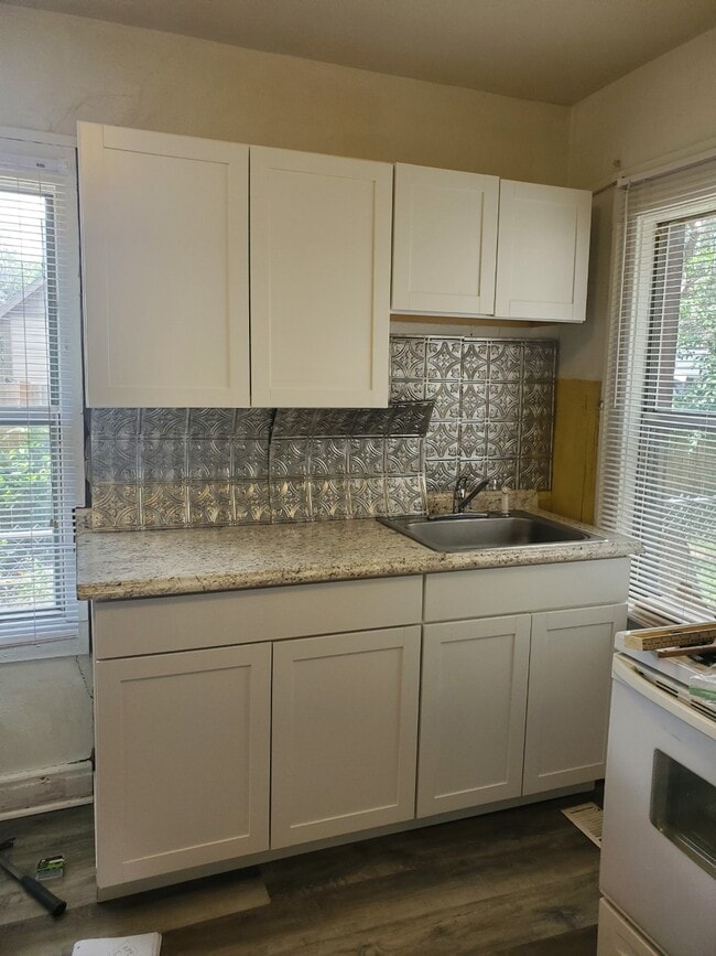 410 N Corona St, Unit A in Colorado Springs, CO - Building Photo - Building Photo