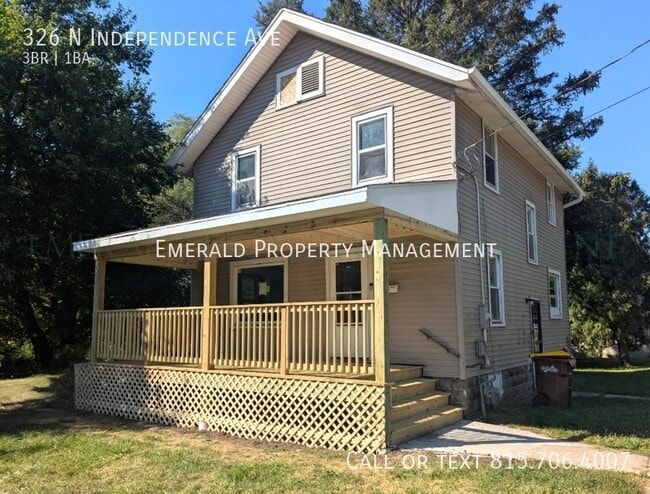 326 N Independence Ave in Rockford, IL - Building Photo - Building Photo