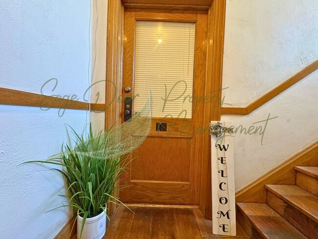 property at 2807 Gillham Rd