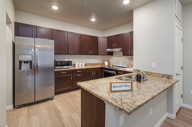 Polaris Peak in Colorado Springs, CO - Foto de edificio - Building Photo