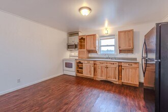 401 W 9th Ave in Tarentum, PA - Building Photo - Building Photo