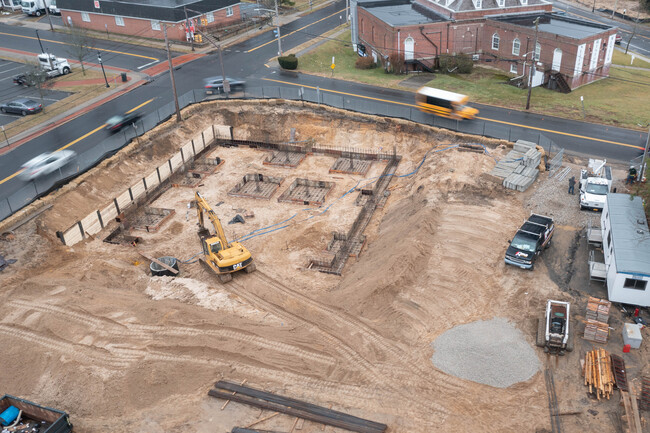 Station One in Riverhead, NY - Building Photo - Building Photo