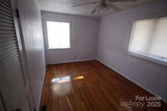 110 Hillside Ct in Tryon, NC - Building Photo - Building Photo