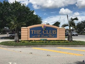 171 SW Palm Dr in Port St. Lucie, FL - Building Photo
