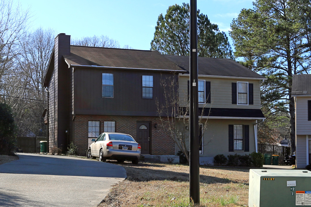 109-111 Woodberry Ct in Woodstock, GA - Building Photo