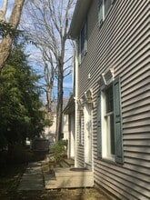 373 Main St, Unit B in New Canaan, CT - Foto de edificio - Building Photo