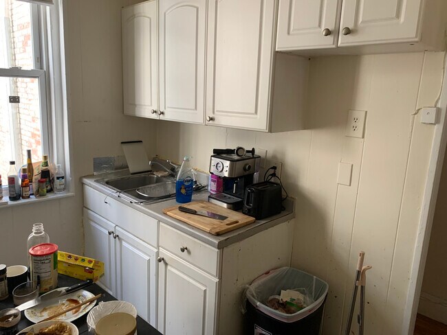 5 Barrows St, Unit 2A in Boston, MA - Building Photo - Building Photo