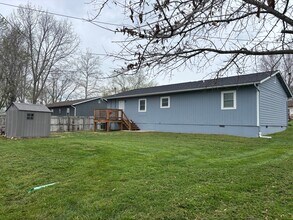 1812 Briarwood Dr in Rolla, MO - Building Photo - Building Photo