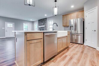 14210 Halden Ridge Way in Louisville, KY - Building Photo - Building Photo