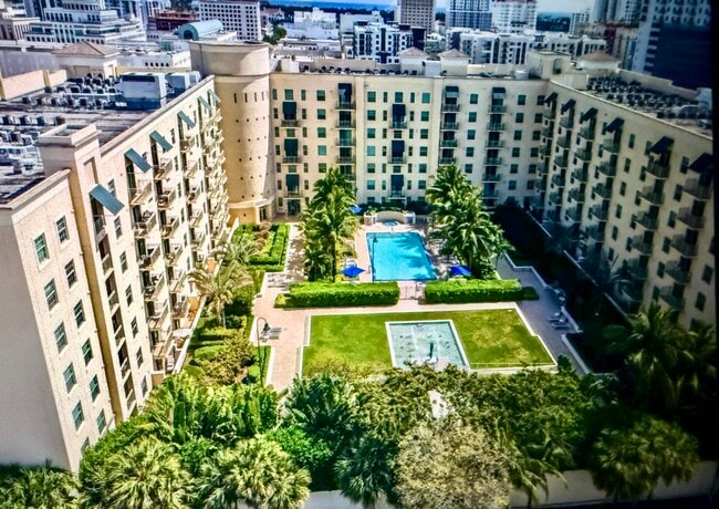 property at 610 Clematis St