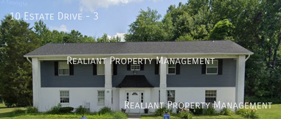 10 Estate Dr in Amelia, OH - Building Photo