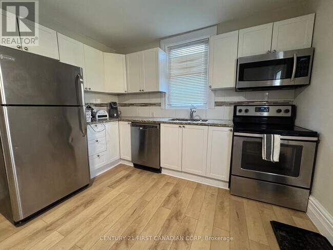 740 Lorne Ave in London, ON - Building Photo - Building Photo