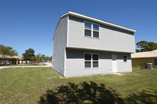 93 Pheasant Dr in Palm Coast, FL - Building Photo - Building Photo