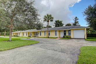 12050 Ellison Wilson Rd in North Palm Beach, FL - Building Photo - Building Photo