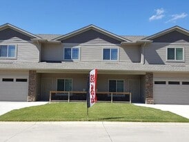 35 Jaro Wy in North Liberty, IA - Building Photo