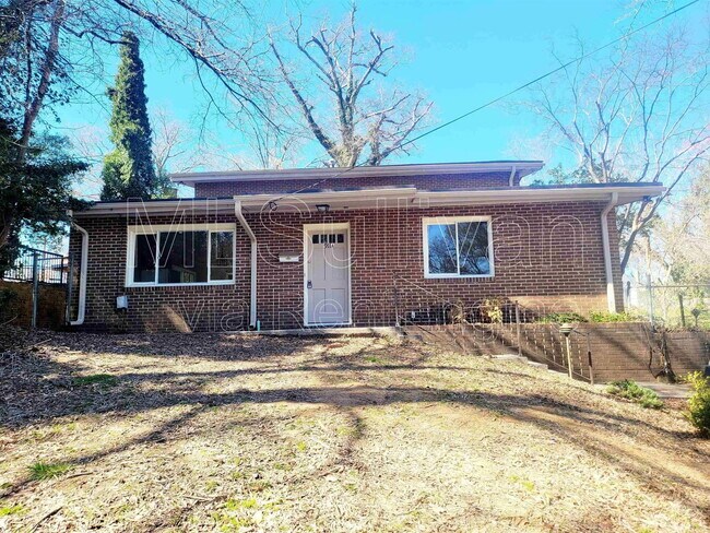 911 Fiske St in Durham, NC - Building Photo - Building Photo
