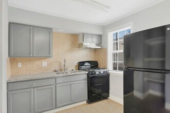 2311 N Louis St, Unit 2311 .5 in Victoria, TX - Building Photo - Building Photo