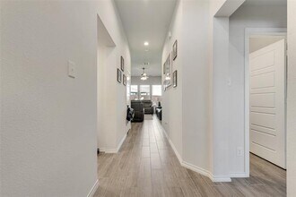 3360 N Crowley Cleburne Rd in Fort Worth, TX - Building Photo - Building Photo