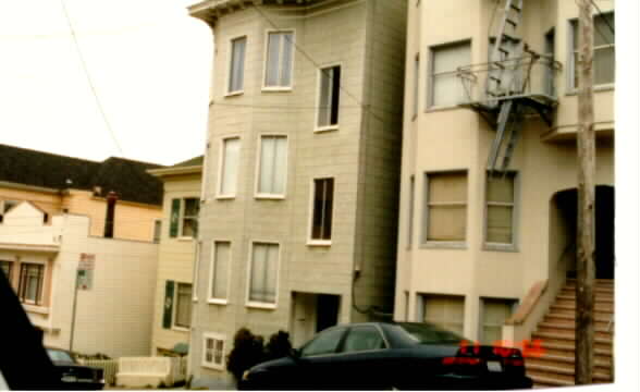 378-380 Frederick St in San Francisco, CA - Building Photo