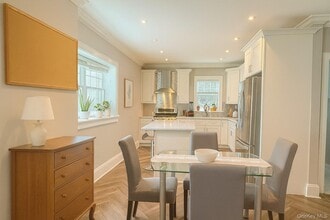 9 9th St in New Rochelle, NY - Building Photo - Building Photo