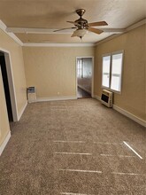 1721 NW 38th St in Oklahoma City, OK - Foto de edificio - Building Photo