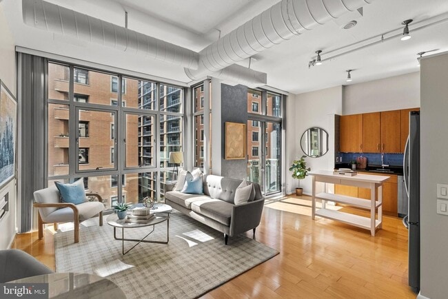 811 4th St NW, Unit 507 in Washington, DC - Building Photo - Building Photo