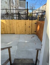 606 N 55th St in Philadelphia, PA - Building Photo - Building Photo