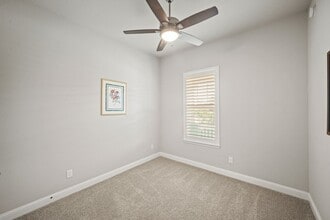 19706 Dwight Eisenhower Dr in Cypress, TX - Building Photo - Building Photo